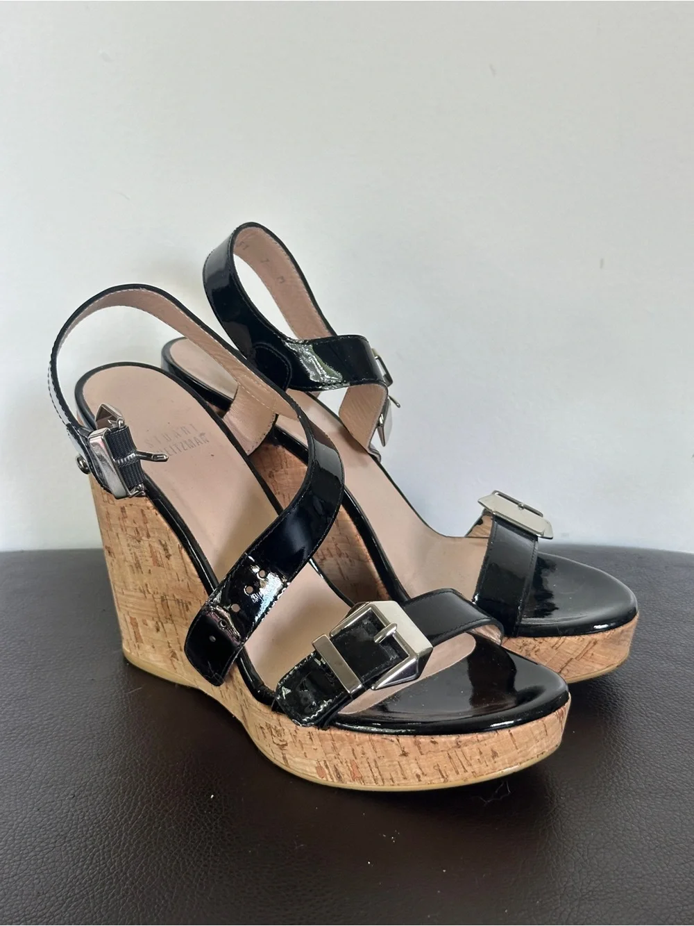 Stuart Weitzman Two Much Wedge | Size 7